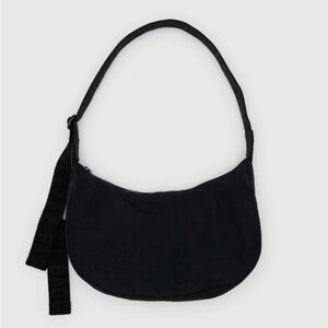 BAGGU Medium Nylon Crescent Bag
